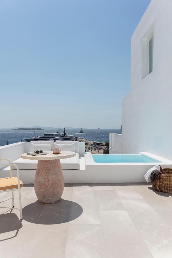 Honeymoon Suite outdoor Jet Tub Sea View,1774425918:JPEG